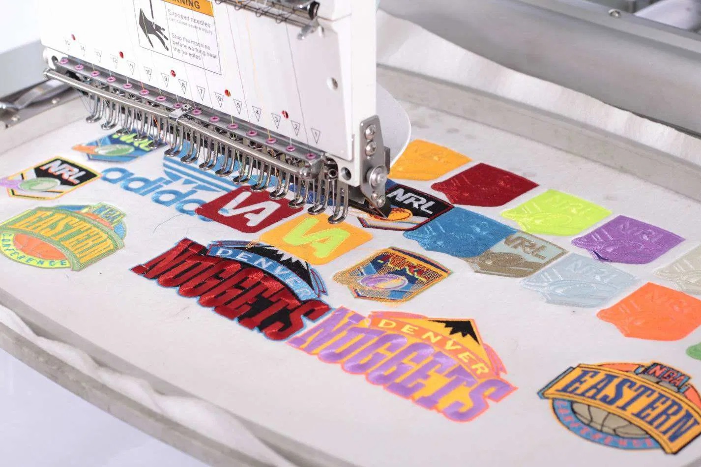 Machine à broder de qualité pr - Commercial Embroidery Machine avis et prix